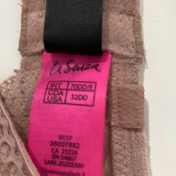32DD La senza bra like new worn minimally pink with beautiful detail - Picture 4 of 4